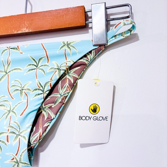 BODY GLOVE Salt Cay reversible swimsuit bottoms - Picture 11 of 12